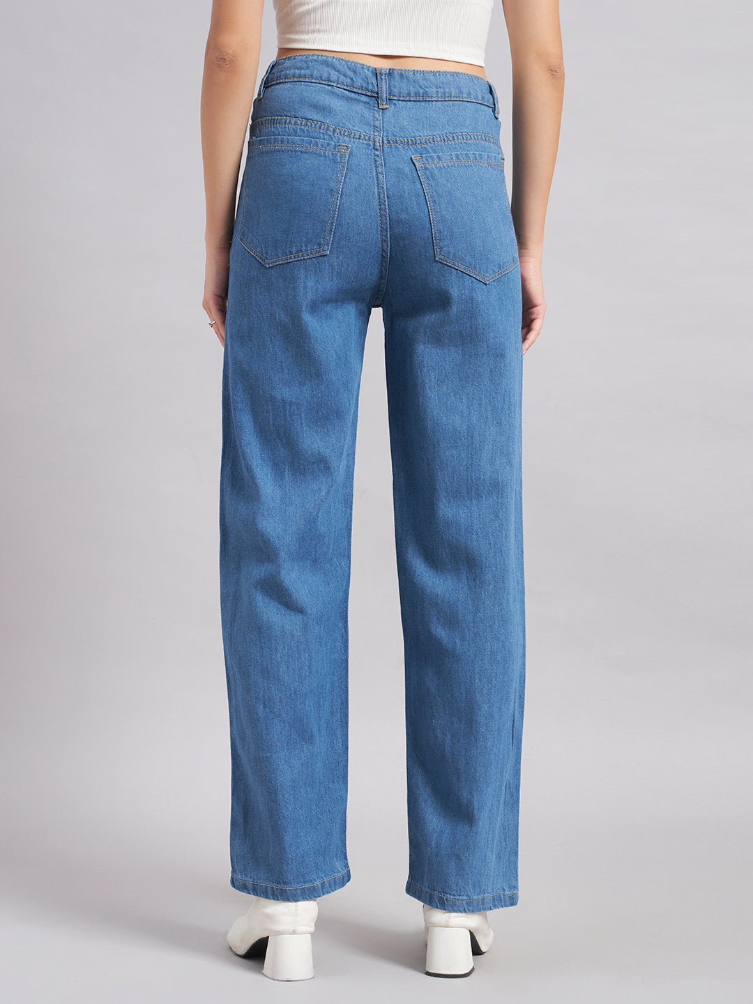 Women London Relaxed Fit Mid-Rise Light Fade Jeans