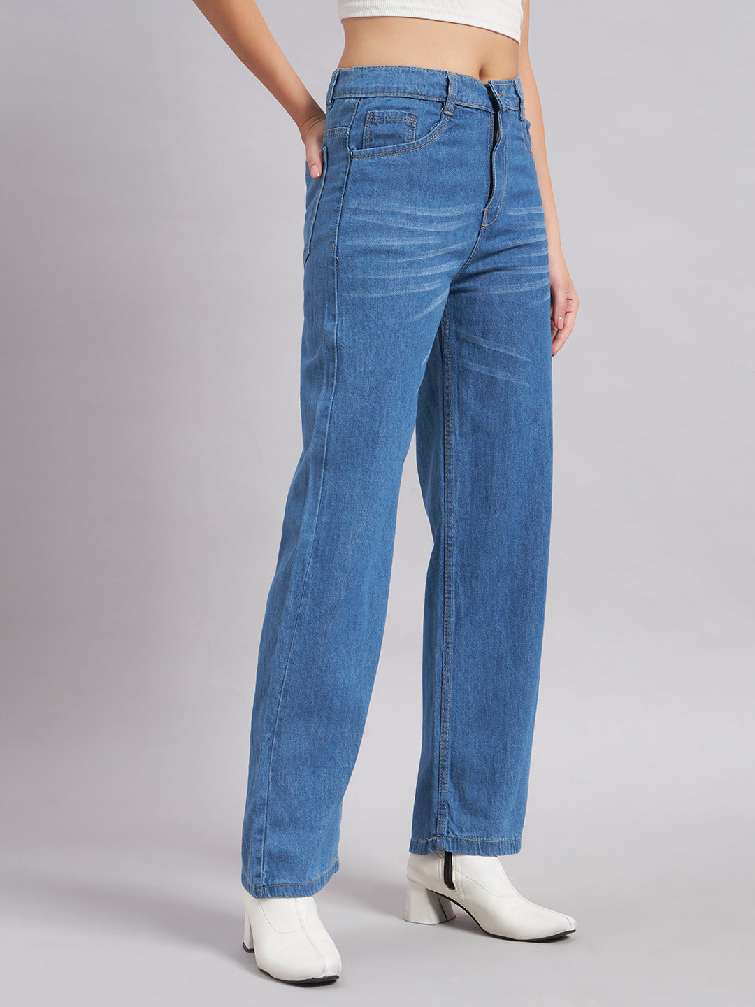 Women London Relaxed Fit Mid-Rise Light Fade Jeans