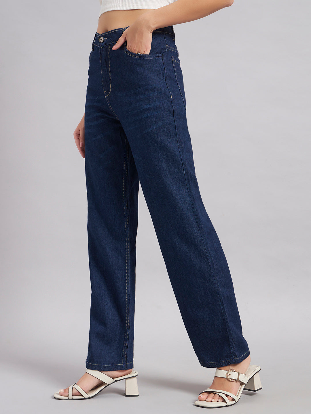Women London Relaxed Fit Mid-Rise Light Fade Jeans