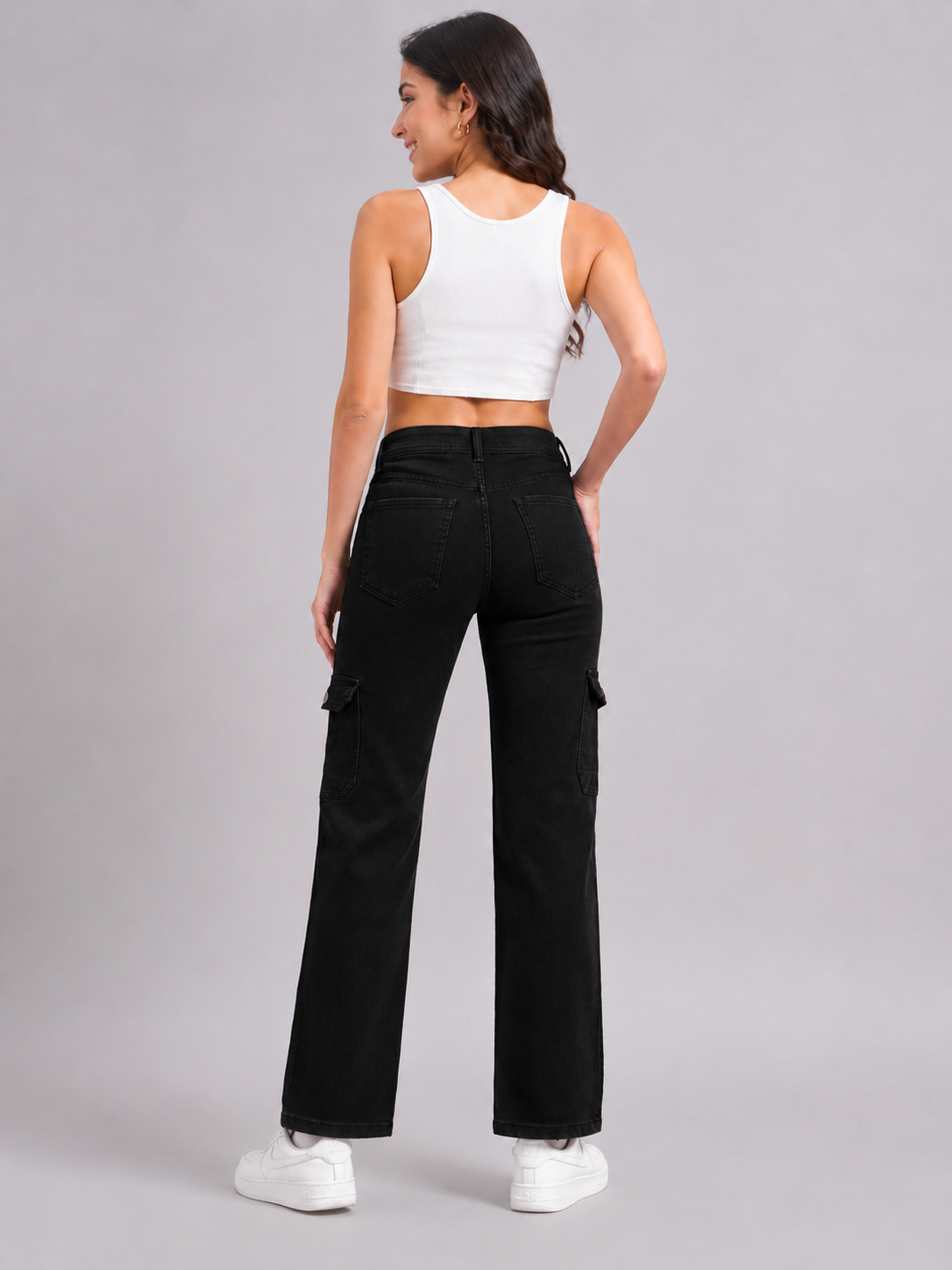 Women Relaxed Fit Mid-Rise Stretchable cargo Jeans
